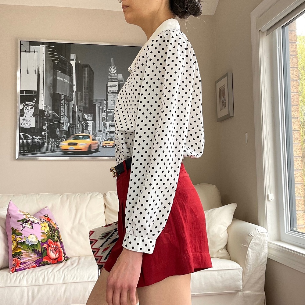 Vintage black and white polka dot print puff shoulder blouse - Picture 4 of 16